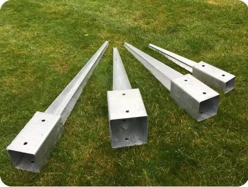 Ancrage de pointe de poteau de clôture de matériel de renfort en acier galvanisé à chaud